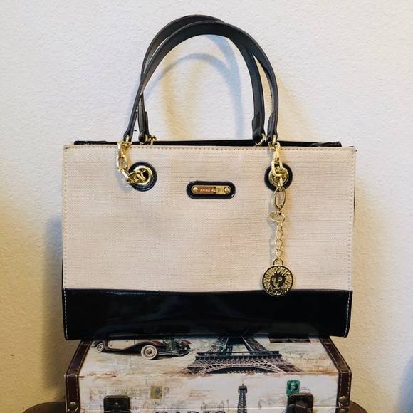 Anne Klein Handbags - Anne Klein Handbag✨